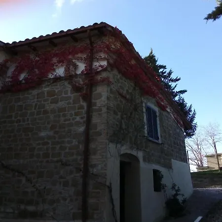 La Casa Nel Bosco * Frontone