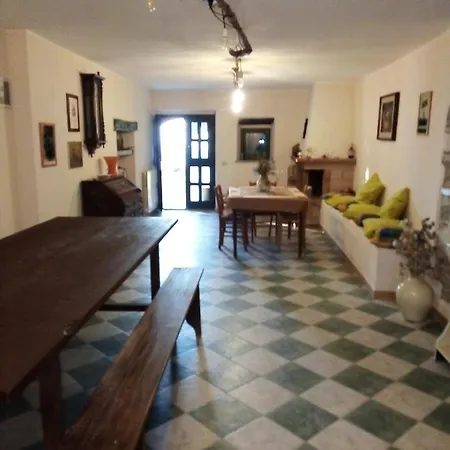 La Casa Nel Bosco Bed & Breakfast